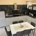 Casa Hanna2 Apartamento Intra