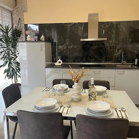 Casa Hanna2 Lejlighed Intra